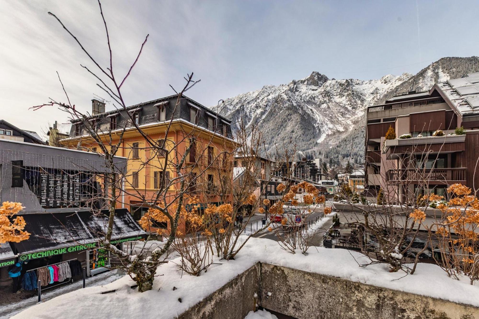 Duplex Aiguille Du Midi Large Terrasse - Happy Rentals Chamonix Bagian luar foto