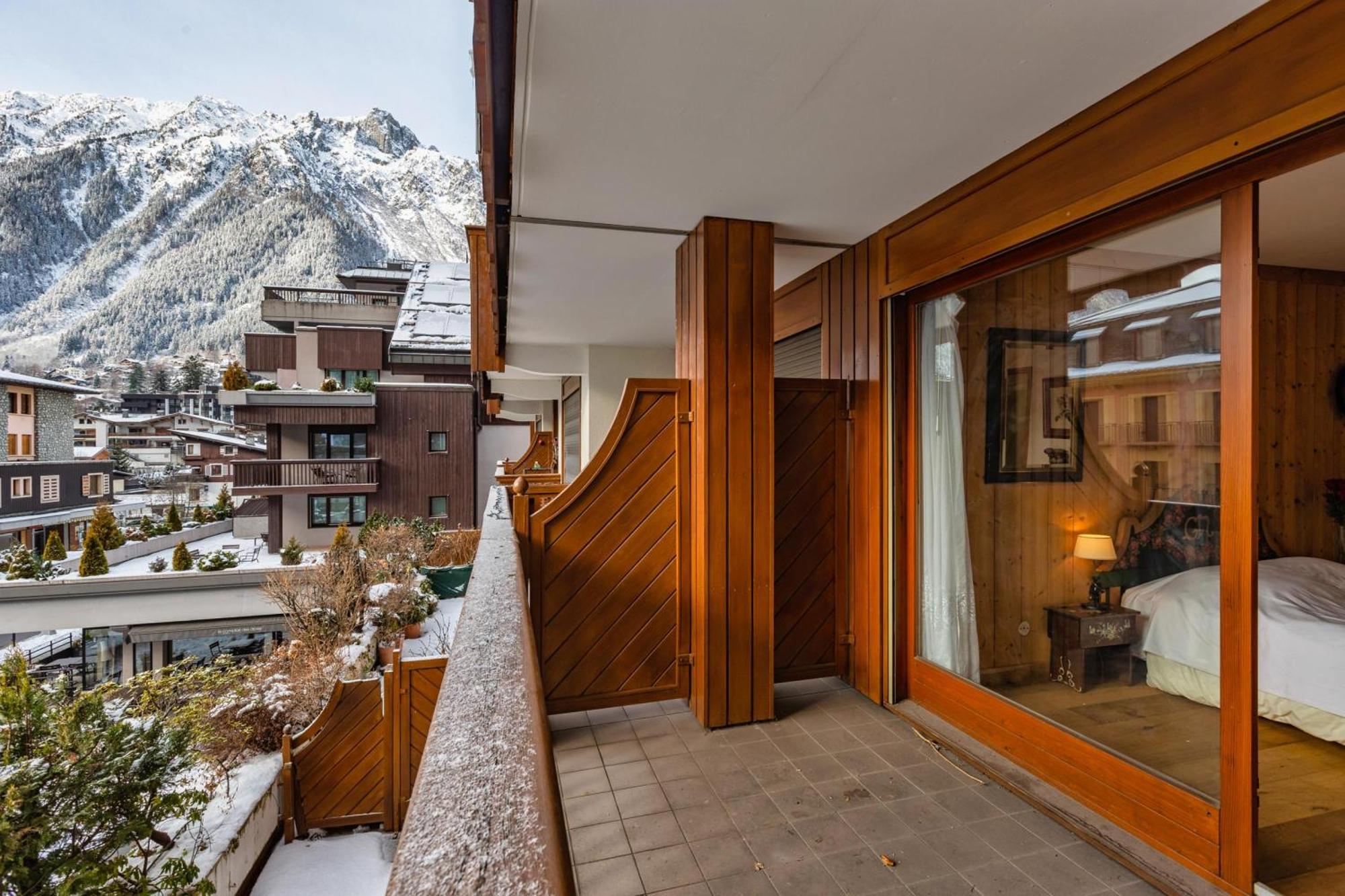 Duplex Aiguille Du Midi Large Terrasse - Happy Rentals Chamonix Bagian luar foto